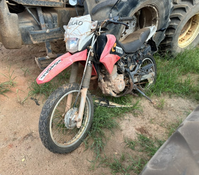 Motocicleta Honda Bros NXR, ano 2014, Frota: 104077
