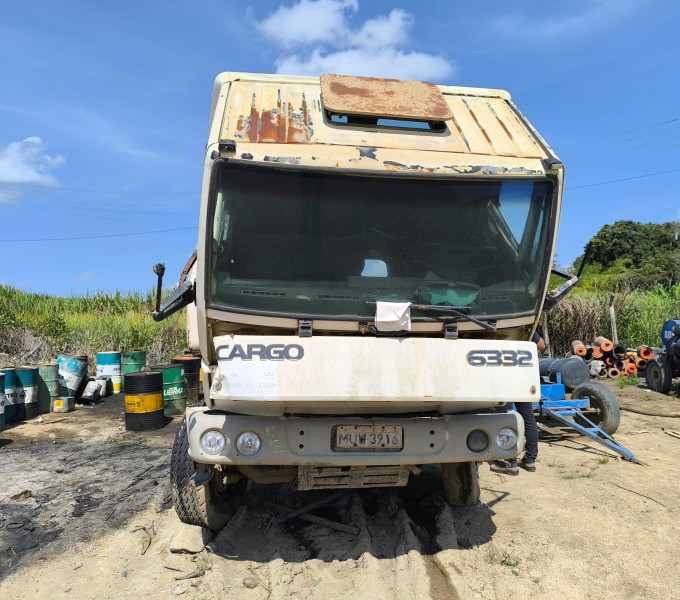 Caminhão Ford Cargo 2631, 2004, Placa: MUW-3916, Frota: 124, branco + Item 3