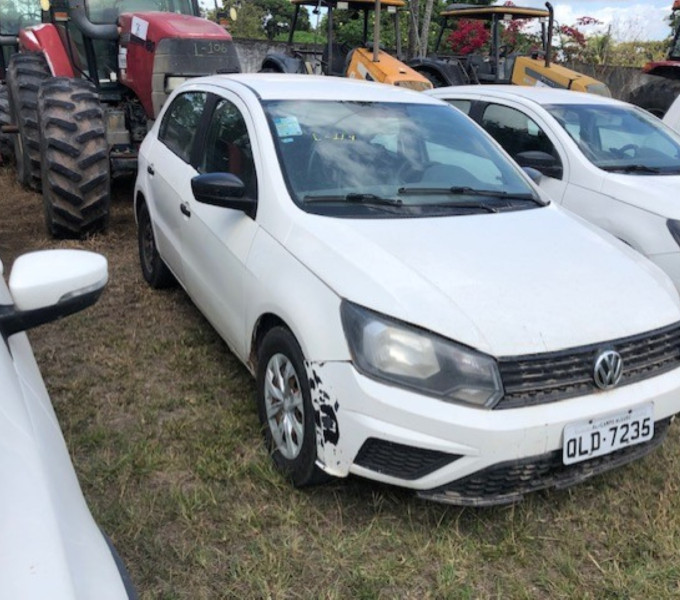 AUTOMOVEL VOLKSWAGEM GOL, ANO 2018/2019, PLACA: QLD7235 (OBS: RODANDO, PNEUS BONS, CONTÉMESTEPE, PARA-BRISATRINCADO)