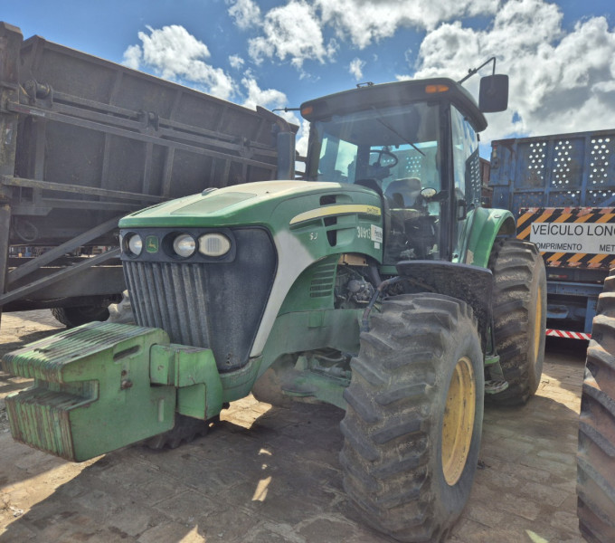 TRATOR DE PNEUS JOHN DEERE 7185J, ANO 2011, FROTA: 101401