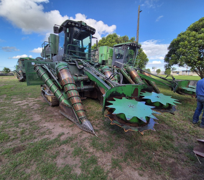 COLHEDORA DE CANA JOHN DEERE CH 3522, ANO: 2014, FROTA: 101431