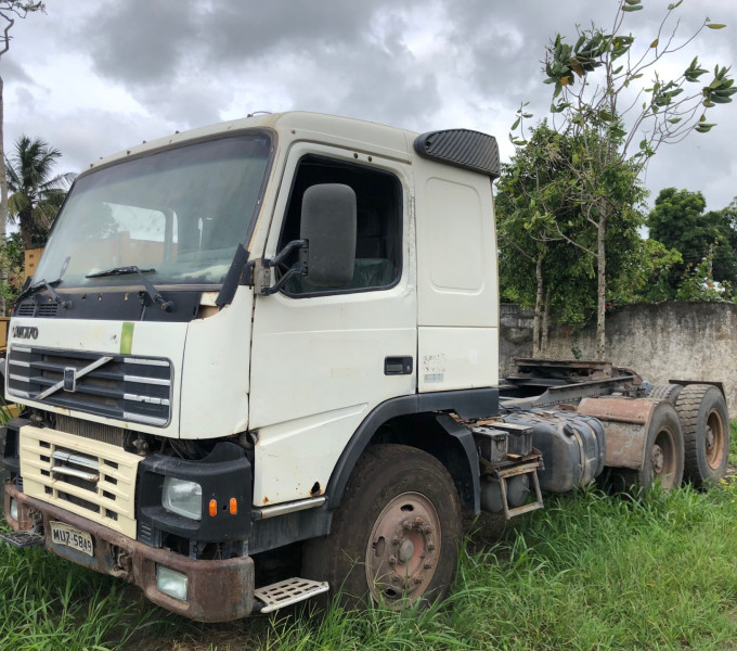 VOLVO FM12 420,ANO 2001/2001,  FROTA 12509, CHASSI : 9BVA4DAD01E678657, PLACA MUZ 5849, RENAVAN : 766069931  ( TA NO CLUBE)