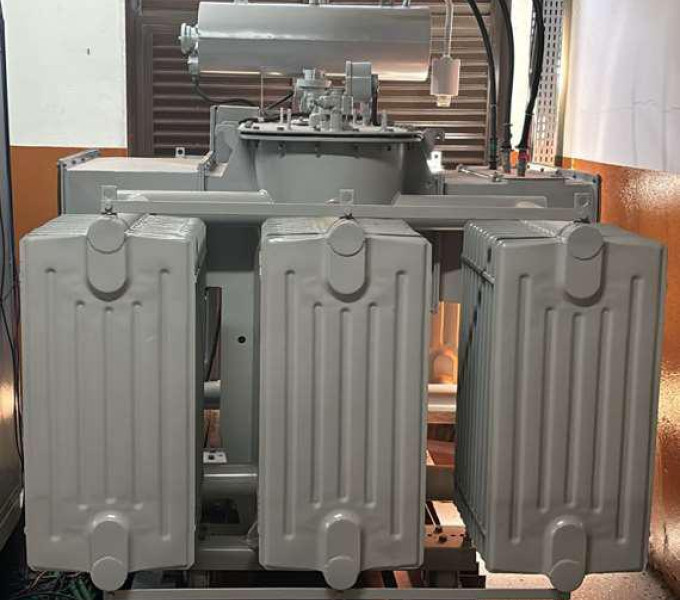 Transformador Trifásico SIEMENS 750KVA, 2011, N° Série: 405510