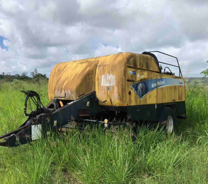 ENFARDADEIRA NEW HOLLAND BB9080