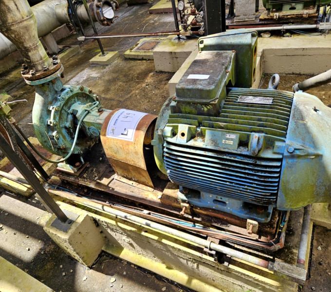 01 MOTOBOMBA WEG/EQUIPE 125CV, P-5101E