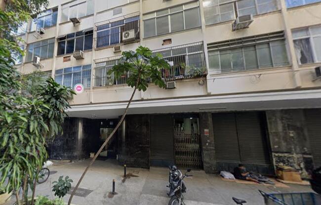 Apartamento No Centro, localizado em Rio De Janeiro - RJ, bairro Centro