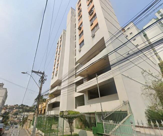 Apartamento Em Niterói, localizado em Niterói - RJ, bairro Fonseca