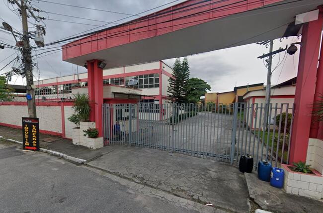 Prédio e Galpão em Nova Iguaçu