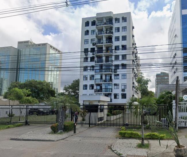 Apartamento na Abelardo Bueno