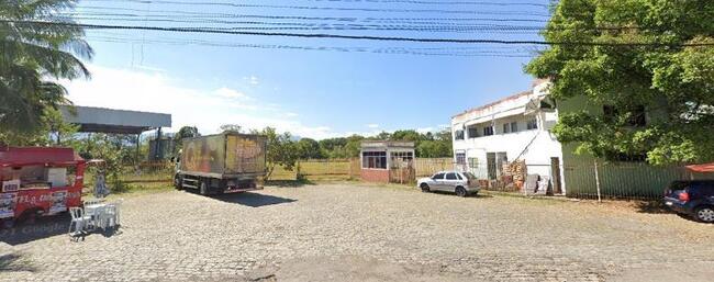 Prédio Comercial em Resende