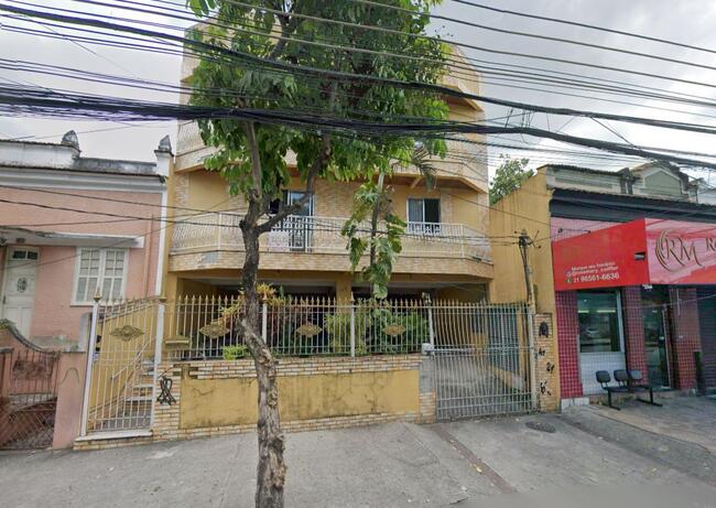 Apartamento em Quintino