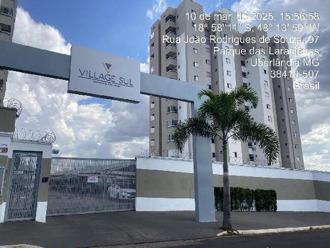 Apartamento com 51,61m² de área privativa - localizado no endereço: laranjeiras, cond res village sul - uberlandia/mg