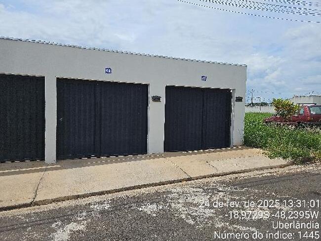 Casa com 62,03m² de área privativa - localizado no endereço: laranjeiras, res colorado - uberlandia/mg