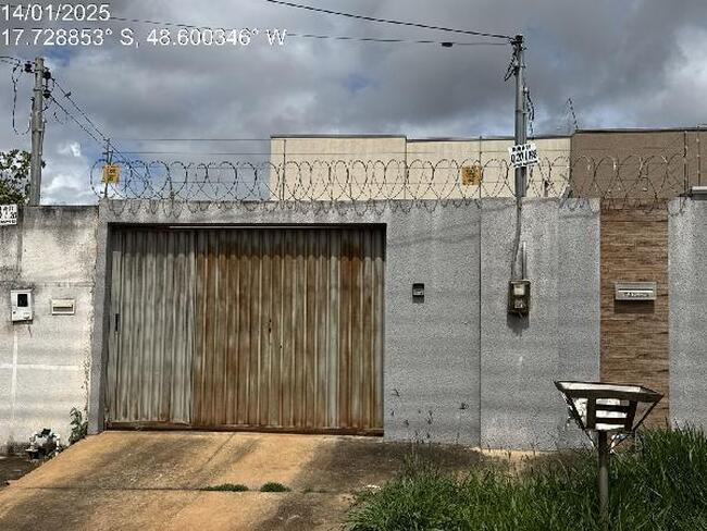 Casa Em Setor Aeroporto, Caldas Novas/ Go, localizado em Caldas Novas - GO