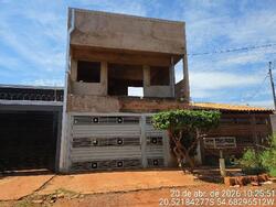 Foto de Casa - Área privativa: 58,12 m²Com 2 qt(s), 1 Banheiro(s), - Localizado(a): RUA DAS VALQUIRIAS, N. 325, CS 02 LT 19 QD 41, PORTAL CAIOBA, CONDOMINIO GONDIM 19 - CAMPO GRANDE/MS - CEP: 79096090 - N° IPTU: 7700150342 - MATRÍCULA: 132625 - OFICIO: 2
