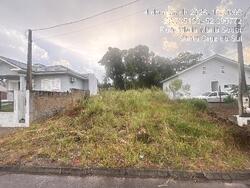 Foto de Terreno - Área total: 360 m² - Localizado(a): RUA 26, N. SN, LT 03 QD 39, JOAO ALVES, LOT RES BLUEM GARTEN II - SANTA CRUZ DO SUL/RS - CEP: 96826382 - N° IPTU: 109083 - MATRÍCULA: 95368 - OFICIO: 1
