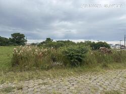 Foto de Terreno - Área total: 667,64 m² - Localizado(a): RUA S/D 458, N. SN, PRAIA REDONDA, - TUBARAO/SC - CEP: 25000000 - N° IPTU: 1100240019000 - MATRÍCULA: 33954 - OFICIO: 1