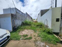 Foto de Terreno - Área total: 125 m² - Localizado(a): RUA A, N. SN, LT 38-A QD A, , LOTEAMENTO PARQUE DOS ARACAS - SAO CRISTOVAO/SE - CEP: 49100000 - N° IPTU: 1150380430001 - MATRÍCULA: 28818 - OFICIO: 1
