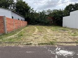 Foto de Terreno - Área total: 154 m² - Localizado(a): RUA ORIVAL MARRAFON, N. SN, LT 08A QD26, RESIDENCIAL PADRE HILARIO PIERICK, - PIRAPOZINHO/SP - CEP: 19206288 - N° IPTU: 2003778 - MATRÍCULA: 17710 - OFICIO: 1