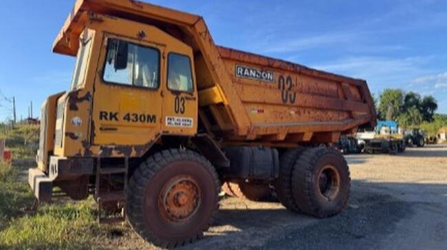 Randon - RK430M Fora de Estrada.  Motor: 156 hp