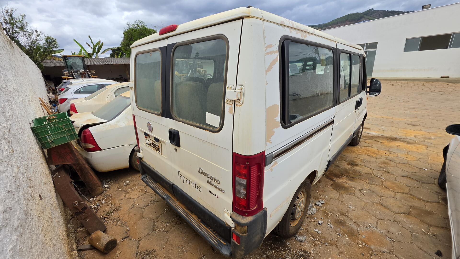 VAN FIAT Ducato Minibus Branco, ANO 2012 MODELO 2013 — foto 12 de 18