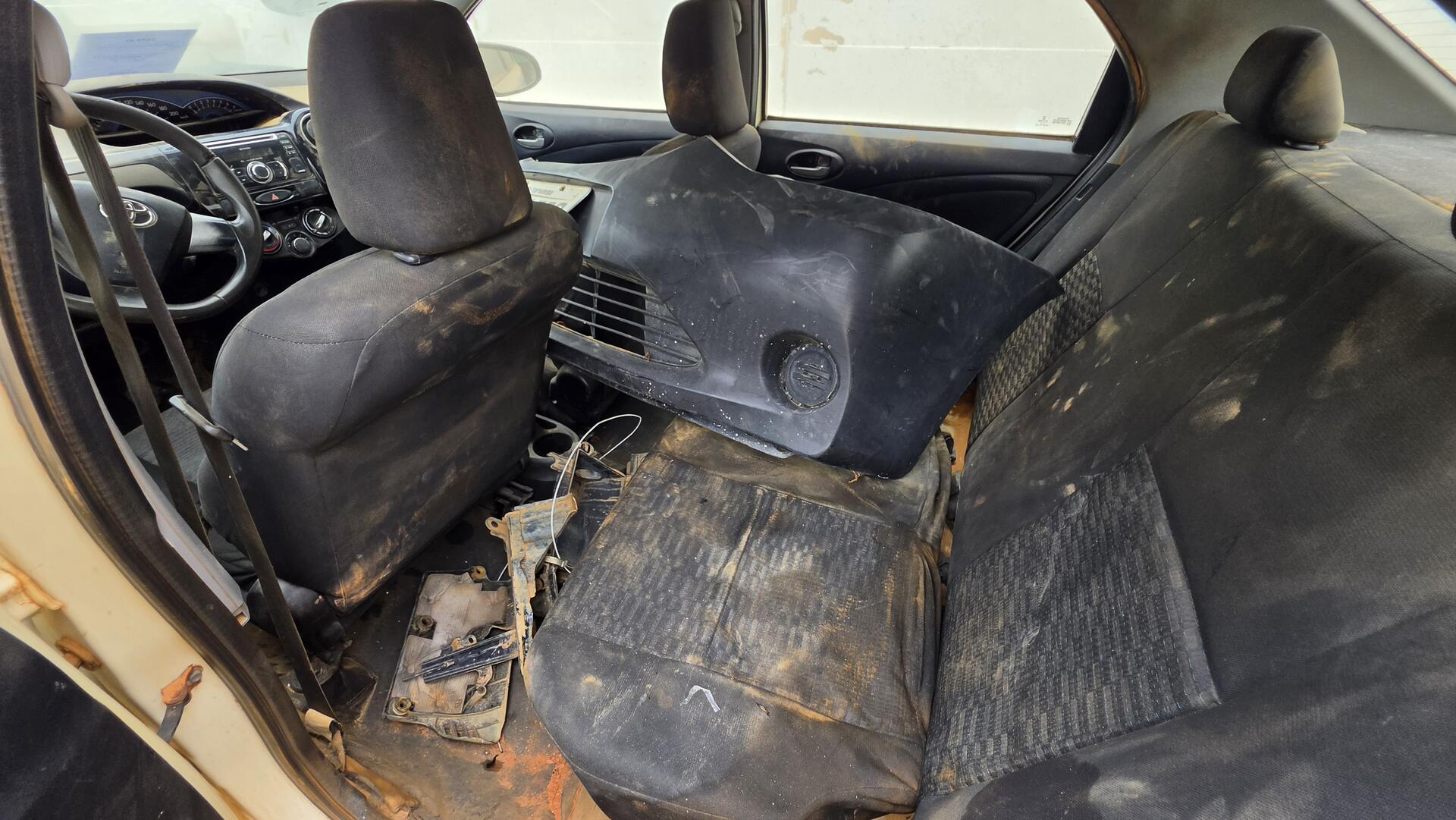 1 Toyota/ Etios SD XLS 1.5 Flex, ano 2014 — foto 7 de 12