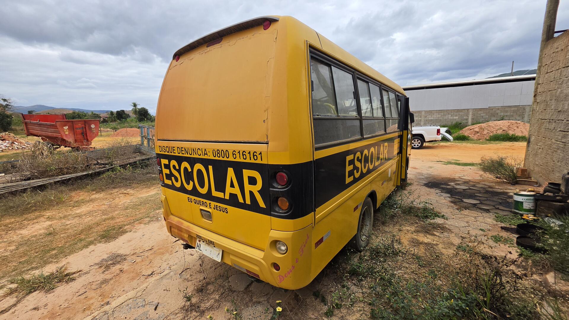 MICROÔNIBUS VOLARE V6 ES ANO E MODELO 2009, SEM BICOS INJETORES, MOTOR NO LUGAR — foto 14 de 17
