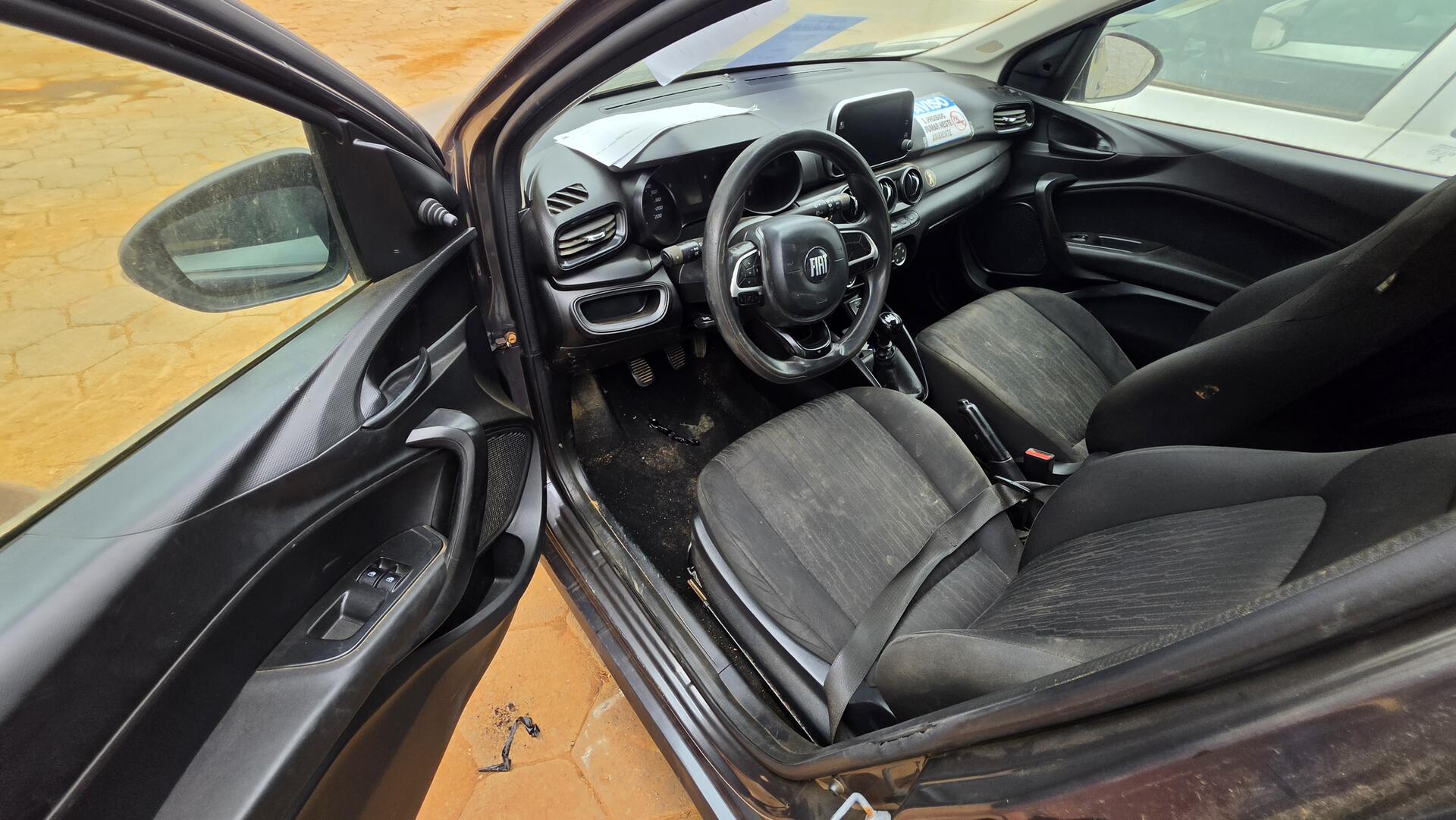 FIAT ARGO ANO 2020 MODELO 2021 — foto 9 de 15