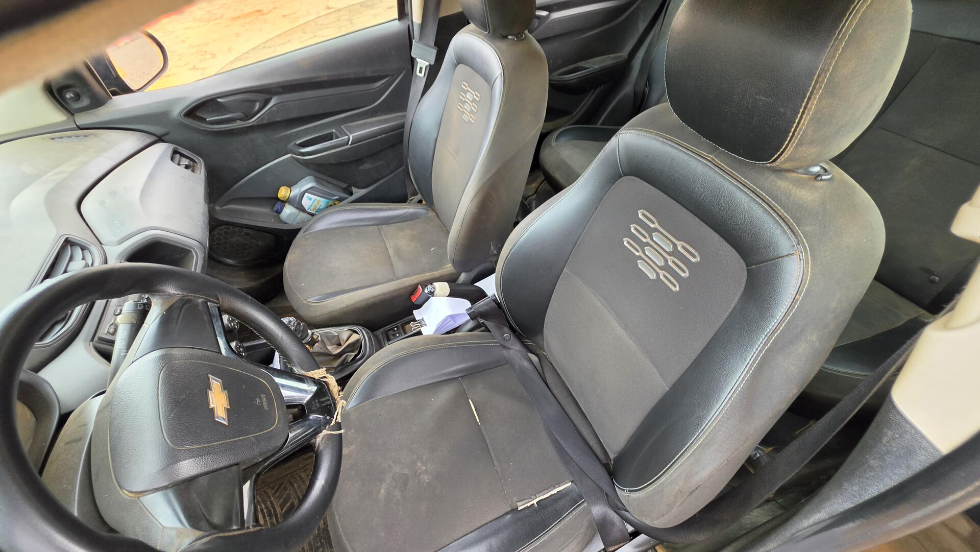 CHEVROLET ONIX ANO 2020 — foto 12 de 16
