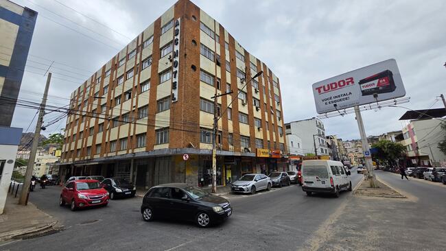 ABC HOTEL EM CARATINGA/MG - APROXIMADAMENTE 6.900M² DE ÁREA CONSTRUÍDA.
