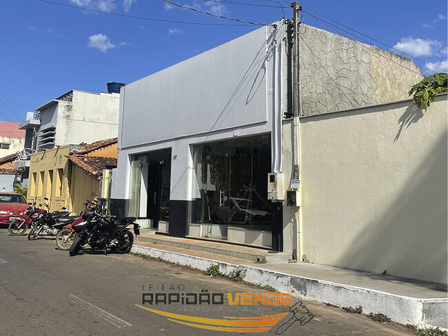 ******** LEILÃO 1947 ******** JUÍZO CÍVEL DA FAZ. E REG. PÚBLICOS DE ARAGUATINS IMÓVEL COMERCIAL EM ARAGUATINS-TO.
