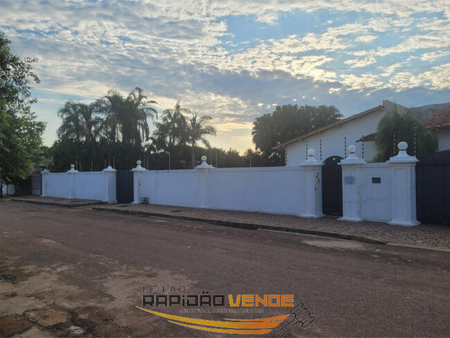 ******** LEILÃO 2361 ******** 2ª VARA CÍVEL DE GURUPI-TO ÓTIMO LOTE RESIDENCIAL EM GURUPI COM 736 M2. LOCALIZADO NO SETOR AEROPORTO  MAT. 1.027 **PAGAMENTO PARCELADO** ENTRADA DE 25% + 30 PARCELAS MENSAIS. *R$105.000,00 NO 2º LEILÃO*