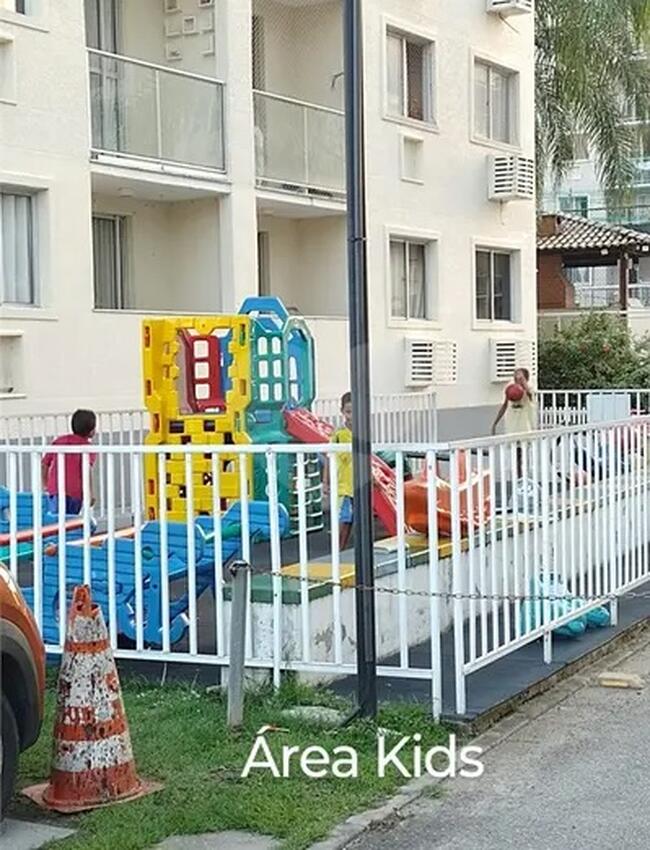Apto Na Taquara, localizado em Rio De Janeiro - RJ, bairro Taquara