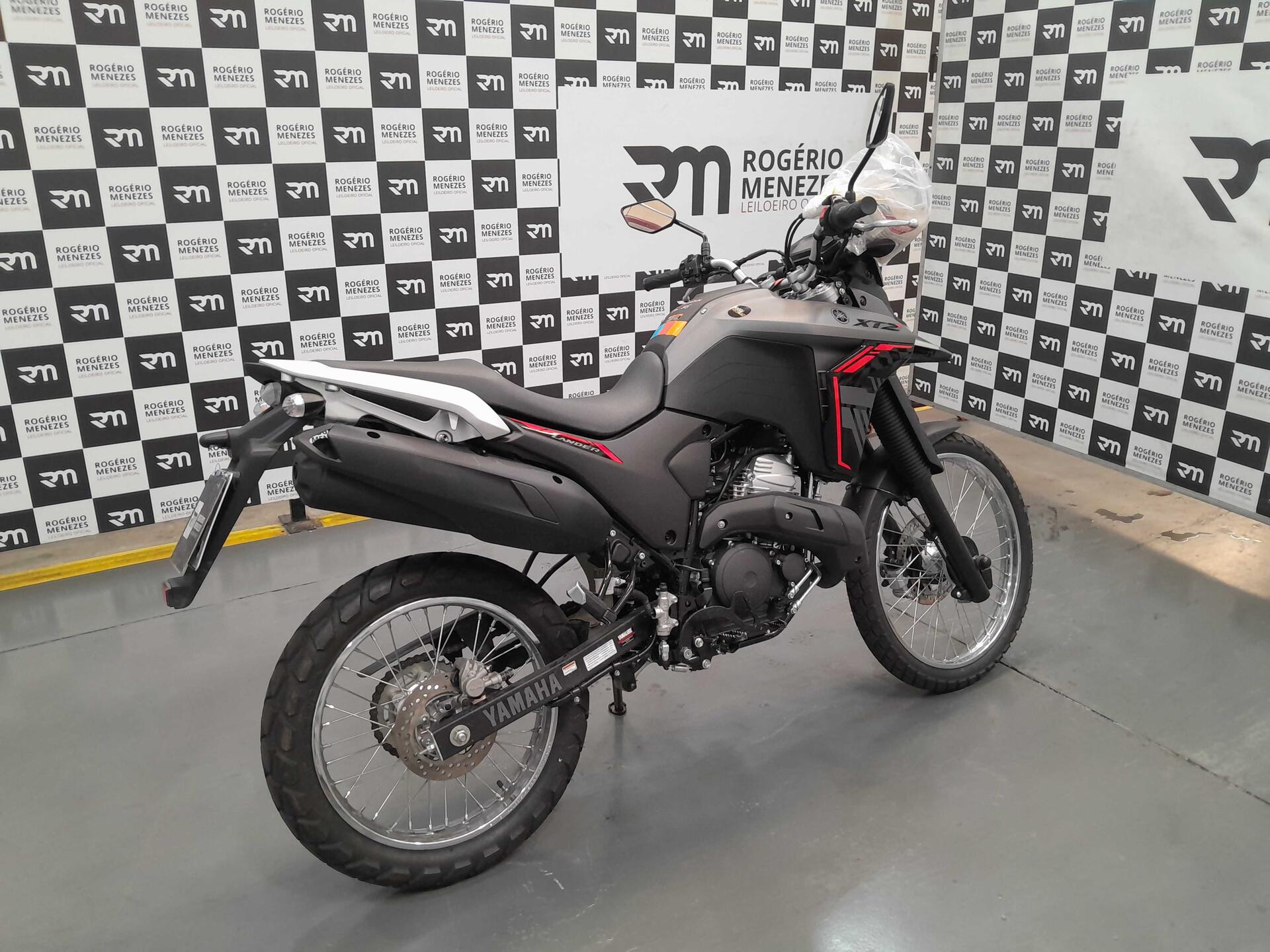 MOTO YAMAHA XTZ 250 LANDER 2025/2025 GASOLINA | Rogério Menezes