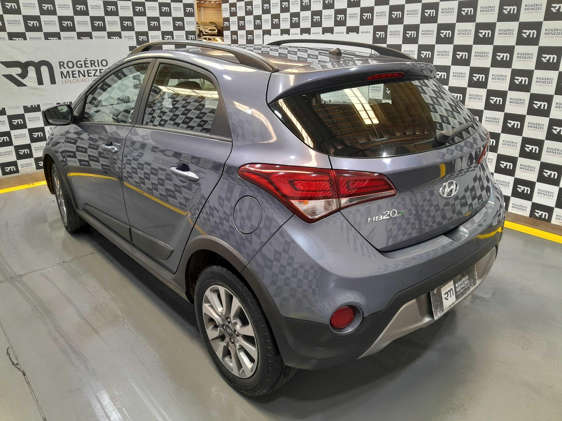 HYUNDAI HB20X 1.6M STYLE 2016/2016 FLEX | Rogério Menezes