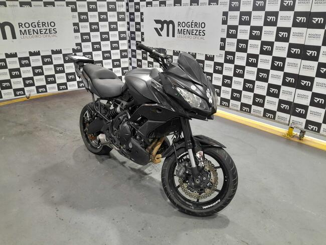 Foto de MOTO KAWASAKI VERSYS 2015/2016 GASOLINA