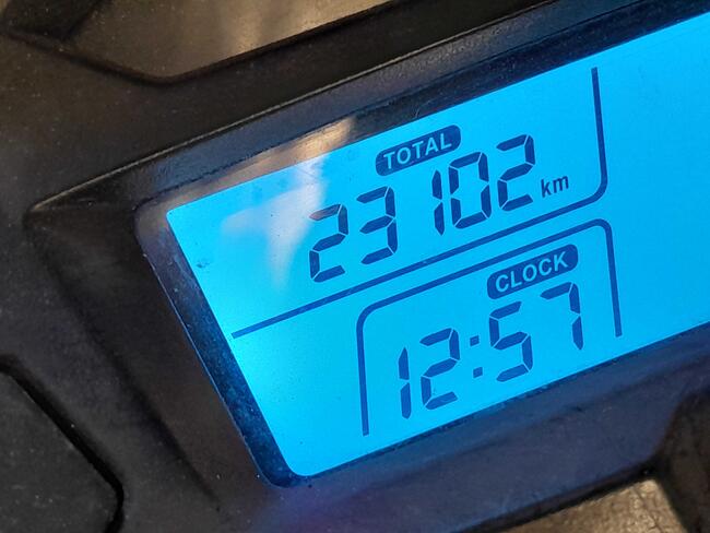 69e64d0c2aeac-69e64d0c8fe7e.jpg