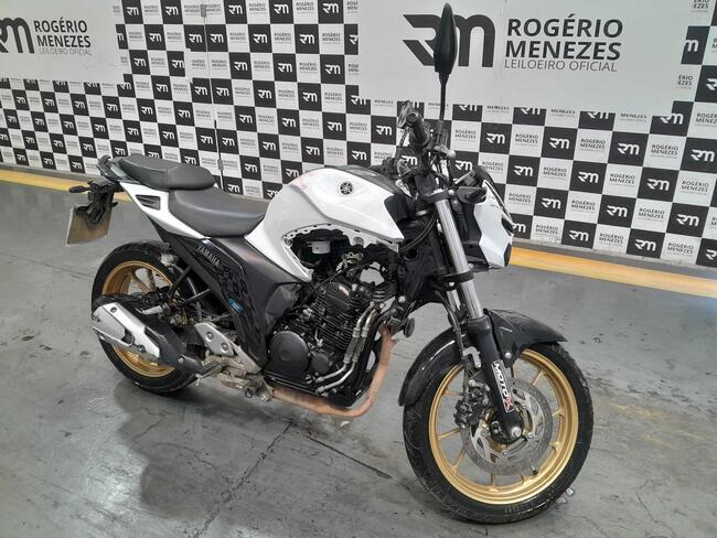 FAZER 250 CONNECTED 250CC GASOLINA 2025