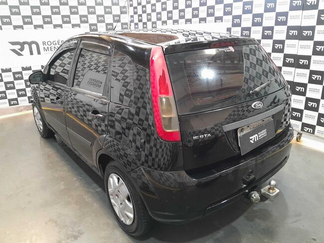 69f205b8b37e8-69f205b923456.jpg