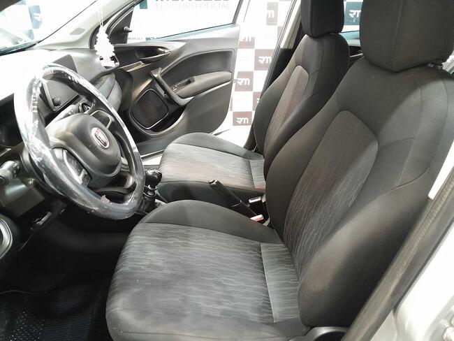 6a05beb5eca5f-6a05beb65489e.jpg