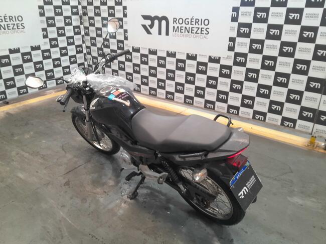 6a1867bef0f42-6a1867bf57682.jpg