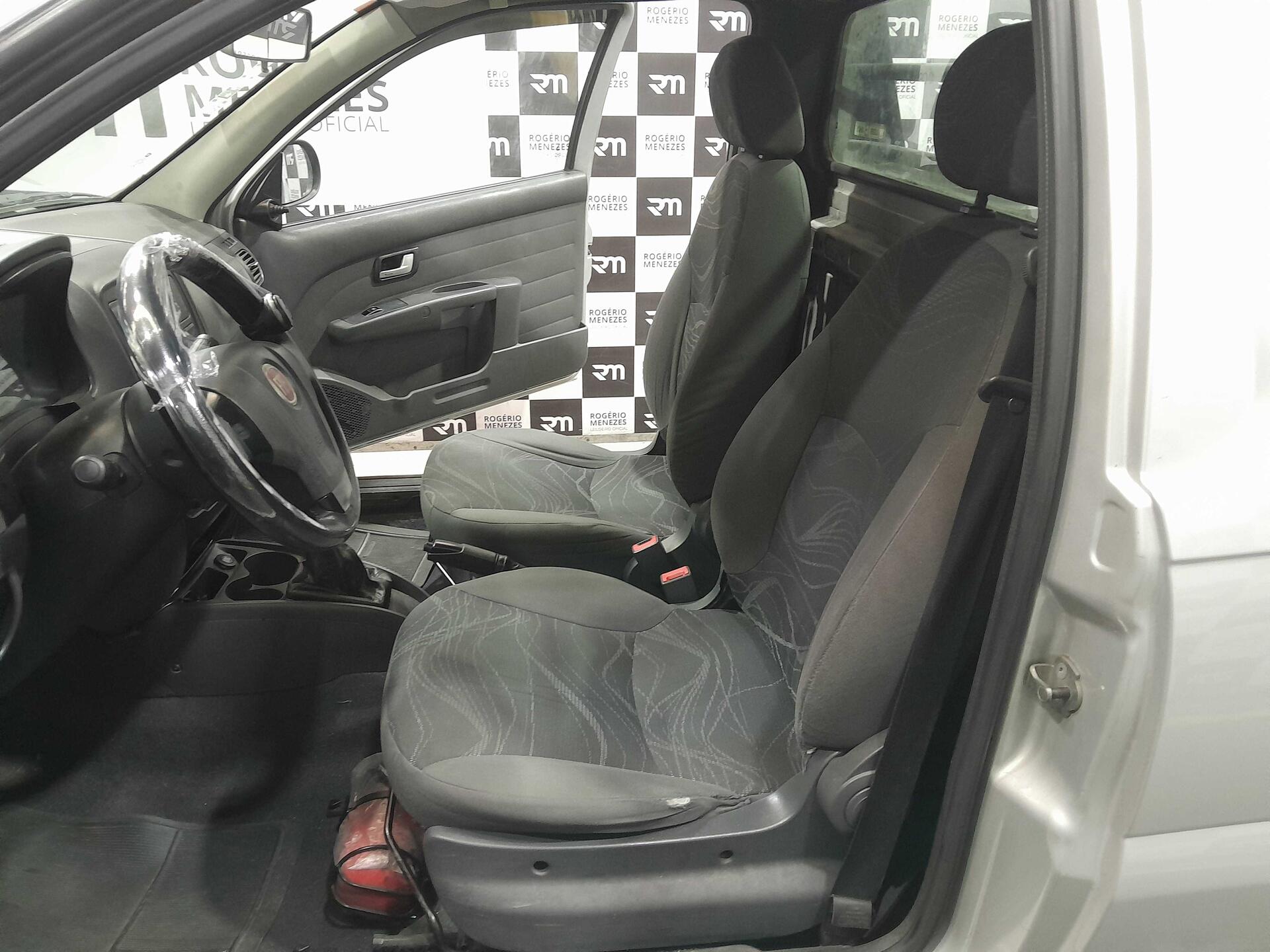 FIAT STRADA WORKING 1.4 2015/2015 FLEX — foto 8 de 15