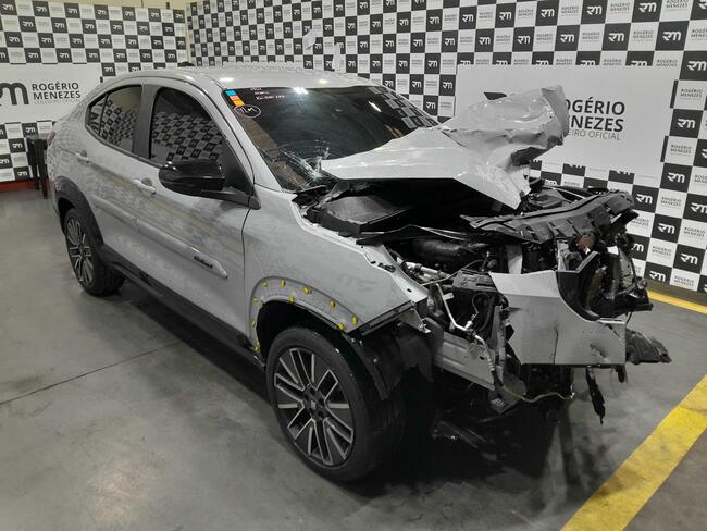 FIAT FASTBACK AUDACE HYB 2025/2026 GASOLINA/ÁLCOOL/ELéTRICO