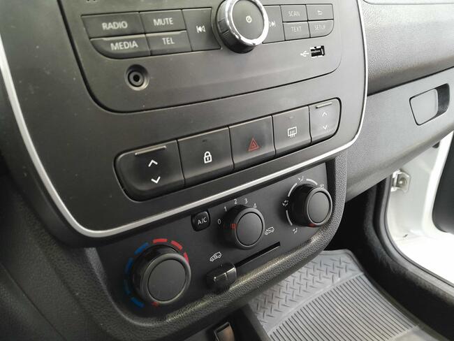 6a19896fb15b5-6a1989701b63e.jpg