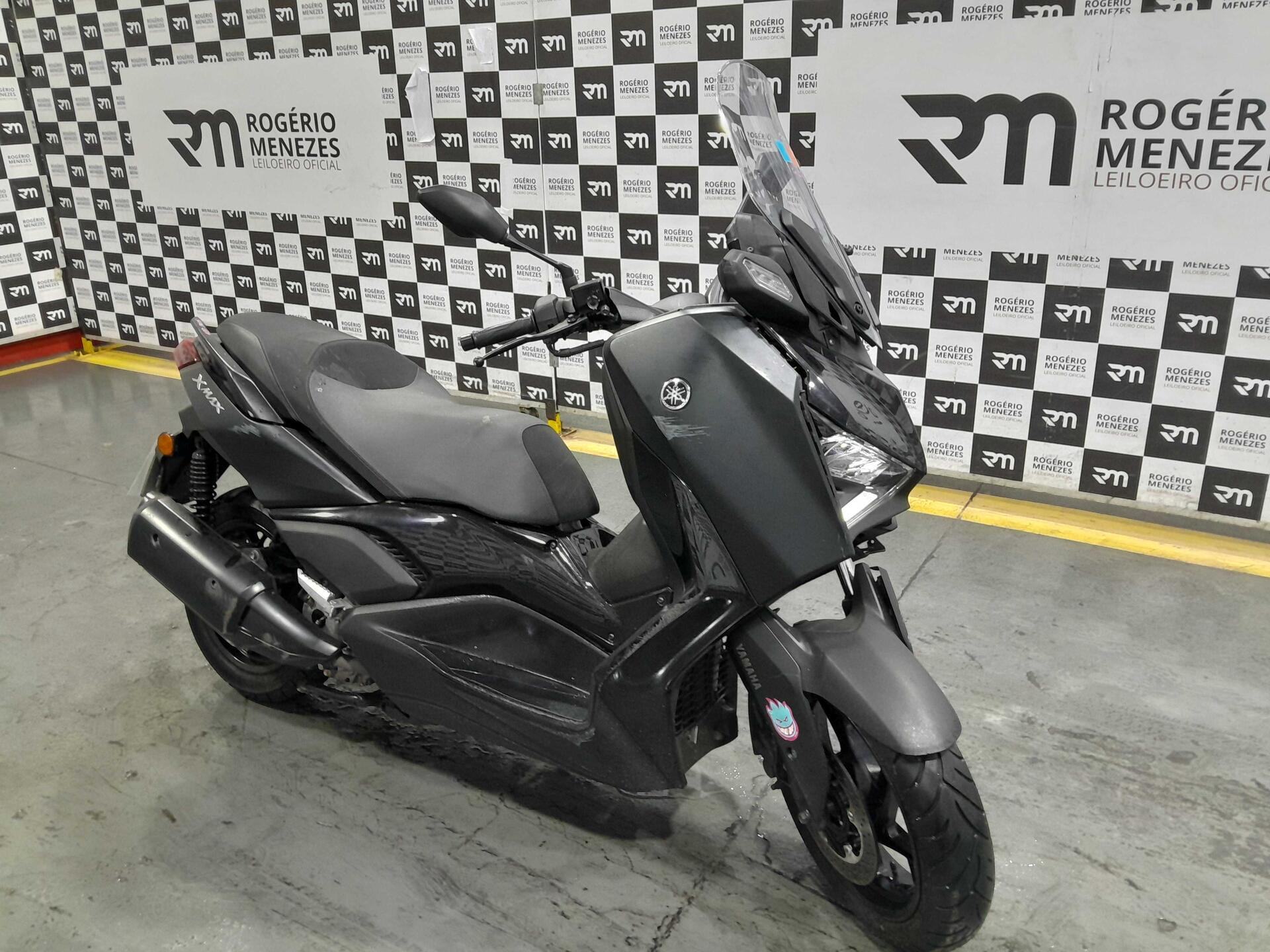 kzmaroページ MOTO YAMAHA XMAX 2025/2025 GASOLINA | Rogério Menezes
