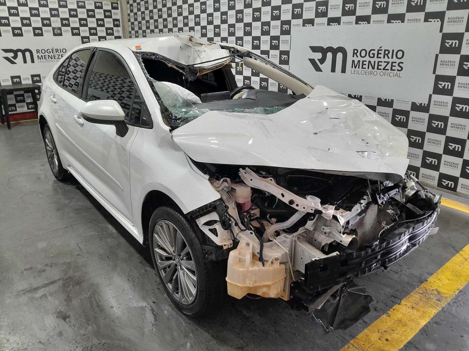 ケールページ② TOYOTA COROLLA XEI 2.0 2024/2024 FLEX | Rogério Menezes
