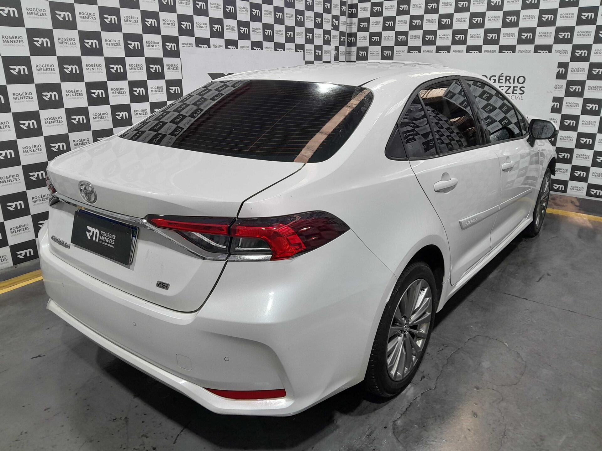 ケールページ② TOYOTA COROLLA XEI 2.0 2024/2024 FLEX | Rogério Menezes