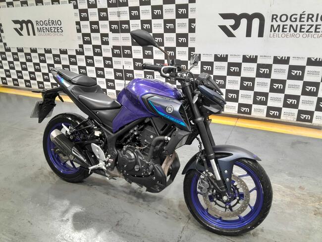 Foto de MOTO YAMAHA MT 03 2023/2024 GASOLINA