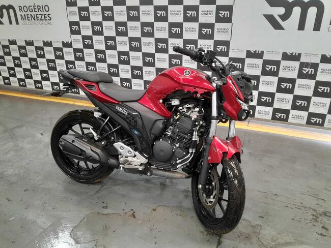 MOTO YAMAHA FZ25 250 FAZER 2026/2026 GASOLINA