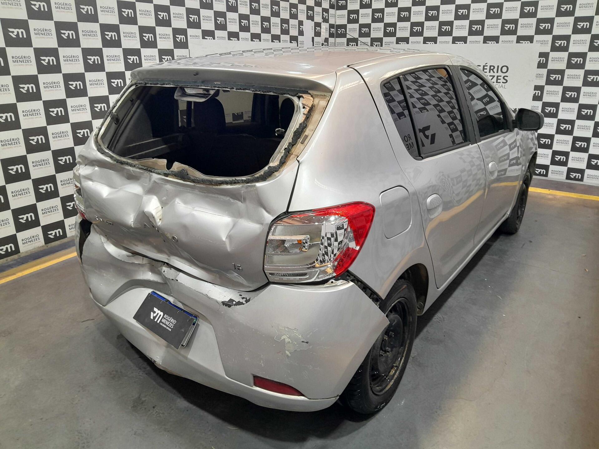 RENAULT SANDERO EXPR 1.6 2015/2015 FLEX — foto 4 de 17